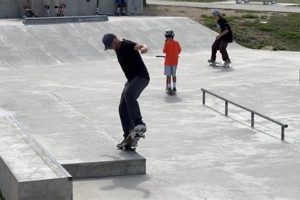 Pro Ledge Skate Tricks: Grind That Edge! Safem Fabrication - Precision Engineering & Custom Manufacturing Solutions Pro Ledge Skate Tricks: Grind That Edge! | Safem Fabrication - Precision Engineering & Custom Manufacturing Solutions