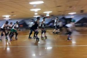 Roll into Fun! Coachlite Roller Skate Center Roselle IL How to Skateboard: A Beginner's Guide to Your First Board & Tricks Roll into Fun! Coachlite Roller Skate Center Roselle IL | How to Skateboard: A Beginner's Guide to Your First Board & Tricks