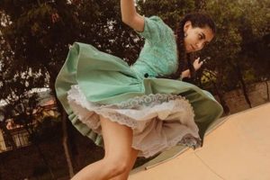 Meet the Skater Cholitas: Skateboarding with Heritage How to Skateboard: A Beginner's Guide to Your First Board & Tricks Meet the Skater Cholitas: Skateboarding with Heritage | How to Skateboard: A Beginner's Guide to Your First Board & Tricks