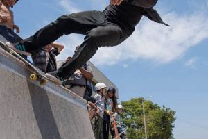 San Pedro Skater's Urban Feet: Skate Spots & More! How to Skateboard: A Beginner's Guide to Your First Board & Tricks San Pedro Skater's Urban Feet: Skate Spots & More! | How to Skateboard: A Beginner's Guide to Your First Board & Tricks