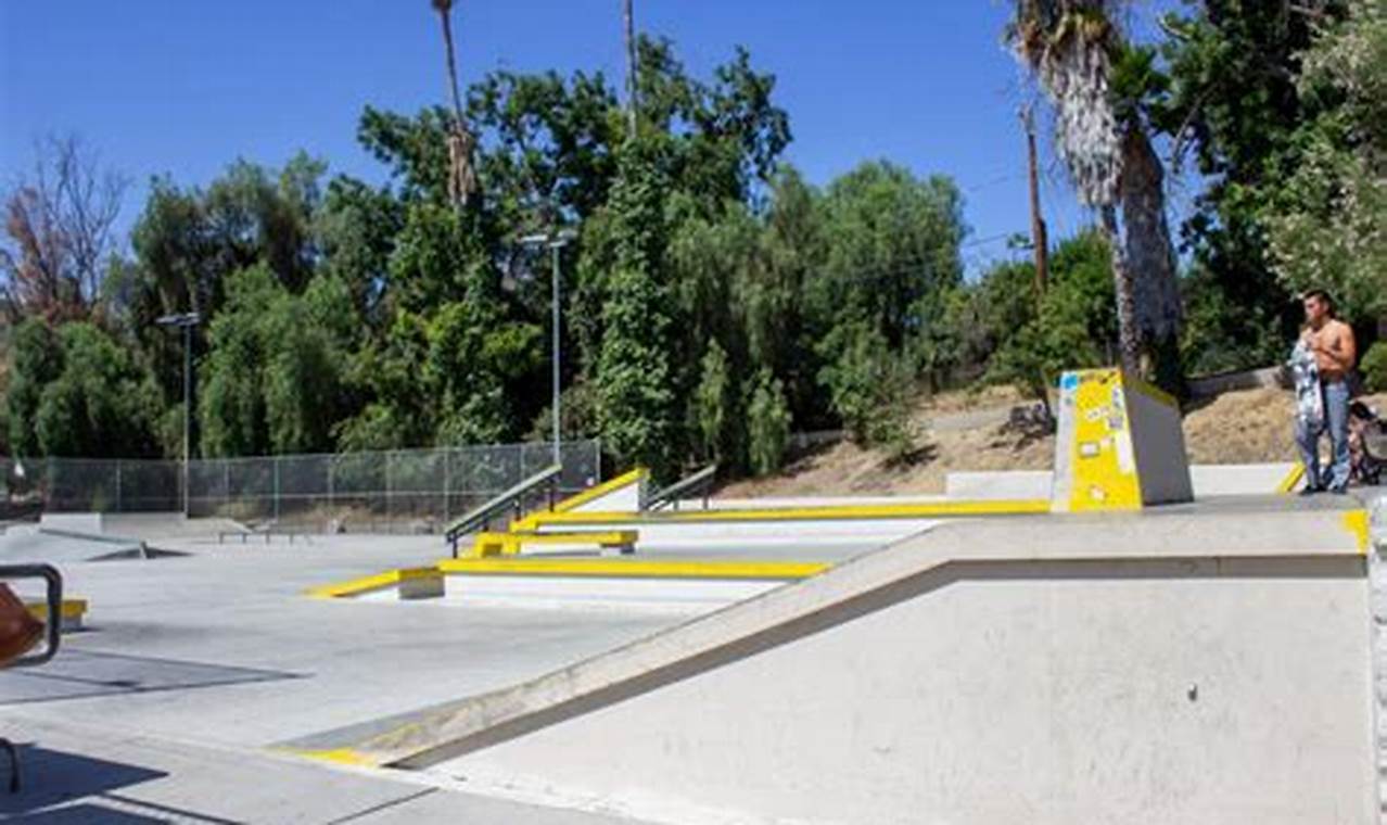 El Sereno Skate Park: Ride El Sereno, Grind LA How to Skateboard: A Beginner's Guide to Your First Board & Tricks El Sereno Skate Park: Ride El Sereno, Grind LA | How to Skateboard: A Beginner's Guide to Your First Board & Tricks
