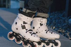Best FR Skates: FRX Skates for Urban Skating How to Skateboard: A Beginner's Guide to Your First Board & Tricks Best FR Skates: FRX Skates for Urban Skating | How to Skateboard: A Beginner's Guide to Your First Board & Tricks