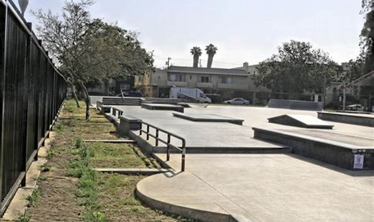 Skater's Guide: Stoner Skate Plaza Los Angeles, CA + Tips! How to Skateboard: A Beginner's Guide to Your First Board & Tricks Skater's Guide: Stoner Skate Plaza Los Angeles, CA + Tips! | How to Skateboard: A Beginner's Guide to Your First Board & Tricks