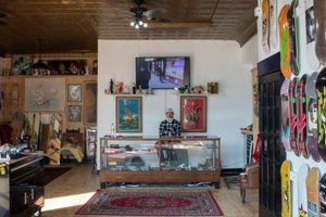 Your Guide: Moms Skate Shop Gear &amp; More! | How to Skateboard: A Beginner's Guide to Your First Board & Tricks