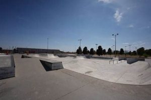 Midland TX Skate Park Guide: Your Local Spot! | How to Skateboard: A Beginner's Guide to Your First Board & Tricks