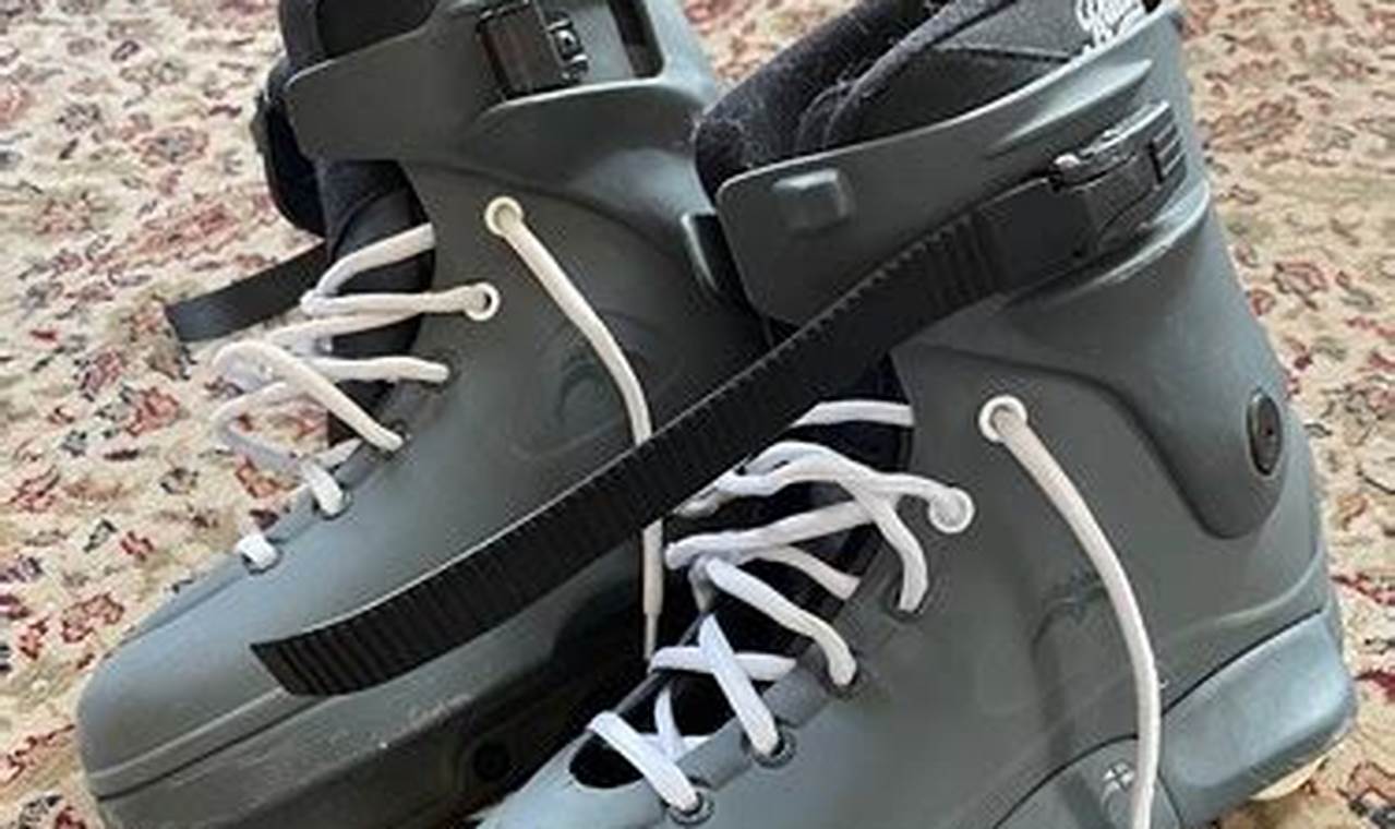 Buy Pre-Loved Used Aggressive Inline Skates - Deals! | How to Skateboard: A Beginner's Guide to Your First Board & Tricks