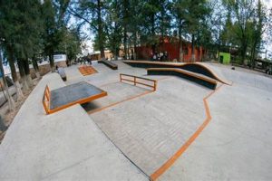 Find Your Skate Park: Parque Skate Cerca de Mi Guide How to Skateboard: A Beginner's Guide to Your First Board & Tricks Find Your Skate Park: Parque Skate Cerca de Mi Guide | How to Skateboard: A Beginner's Guide to Your First Board & Tricks
