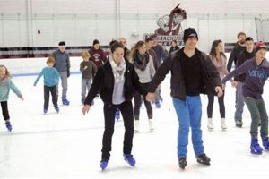 UMass Fun: Mullins Center Public Skate Sessions Info How to Skateboard: A Beginner's Guide to Your First Board & Tricks UMass Fun: Mullins Center Public Skate Sessions Info | How to Skateboard: A Beginner's Guide to Your First Board & Tricks