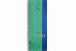Choosing the Perfect 7.25 Skate Deck: Size & Style | How to Skateboard: A Beginner's Guide to Your First Board & Tricks