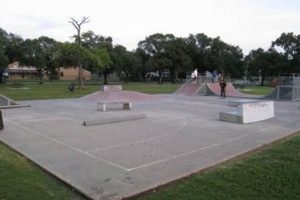 Visit Eastwood Skate Park: Your Ultimate Local Spot! How to Skateboard: A Beginner's Guide to Your First Board & Tricks Visit Eastwood Skate Park: Your Ultimate Local Spot! | How to Skateboard: A Beginner's Guide to Your First Board & Tricks