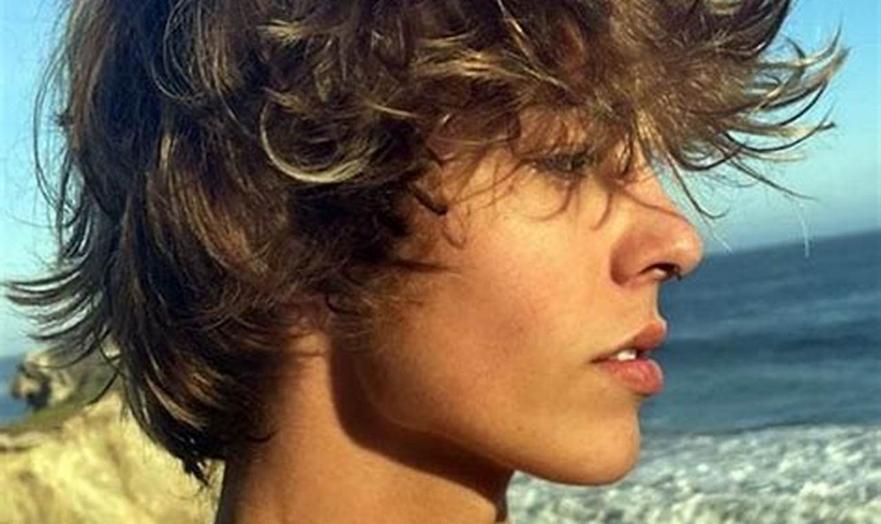 Best Skater Haircuts: Styles & Trends 2024 | How to Skateboard: A Beginner's Guide to Your First Board & Tricks