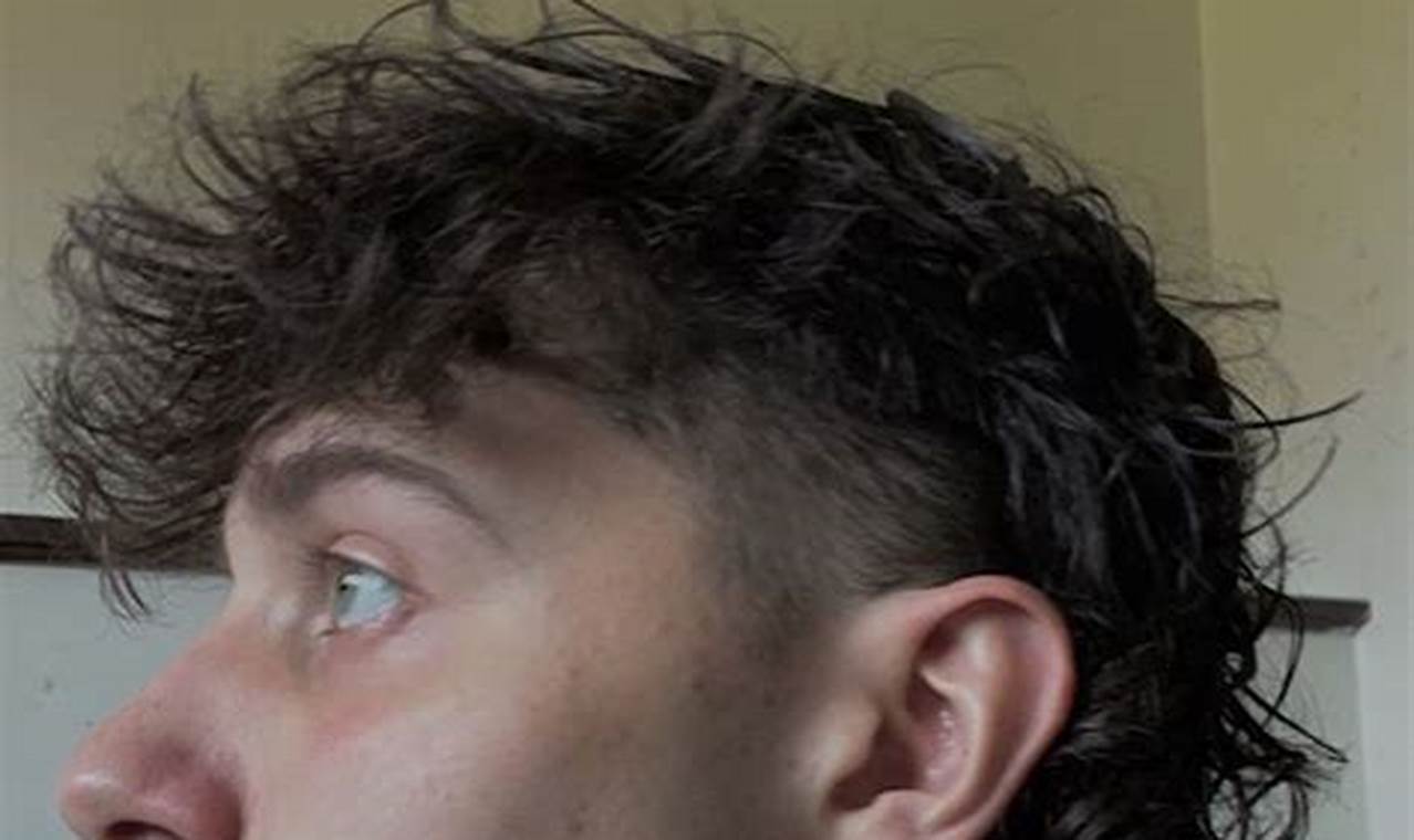 Skate Style: Rocking the Iconic Skater Mullet Look Now! | How to Skateboard: A Beginner's Guide to Your First Board & Tricks