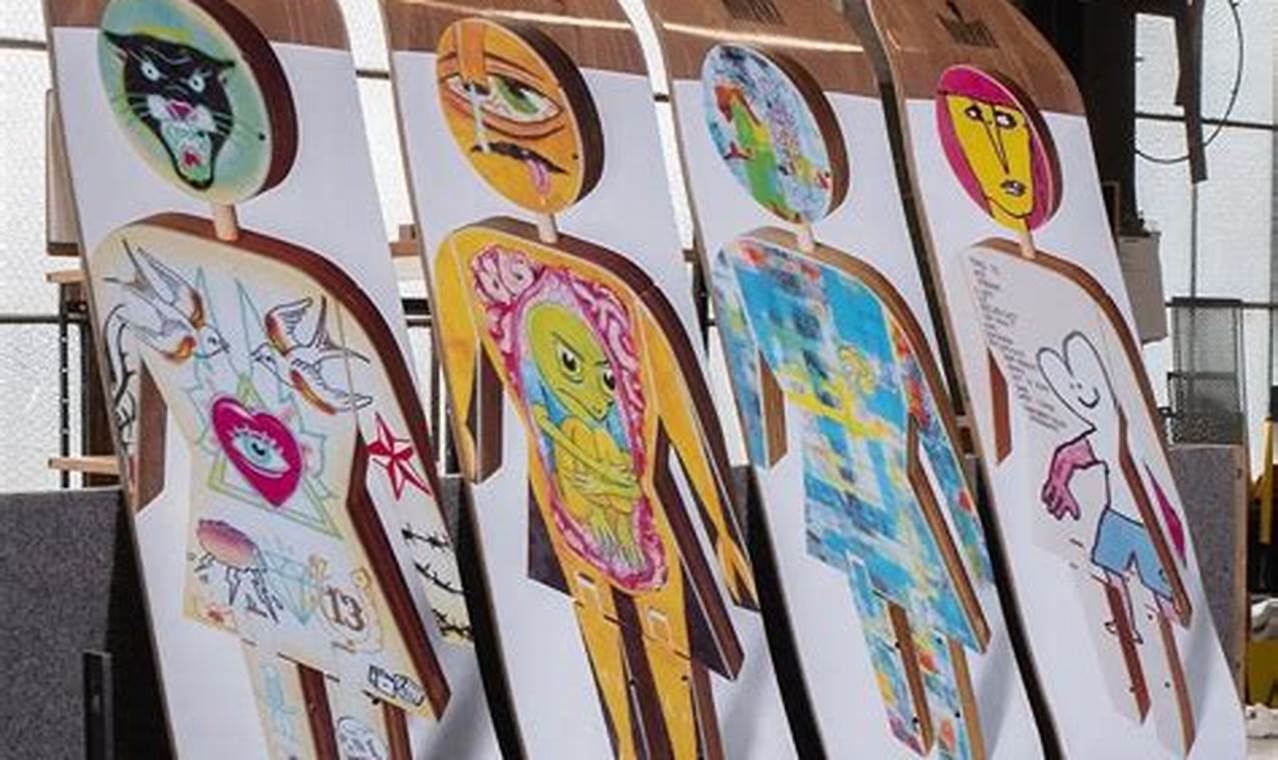 Urban Metropolitan Skate: City Skating for Skaters How to Skateboard: A Beginner's Guide to Your First Board & Tricks Urban Metropolitan Skate: City Skating for Skaters | How to Skateboard: A Beginner's Guide to Your First Board & Tricks